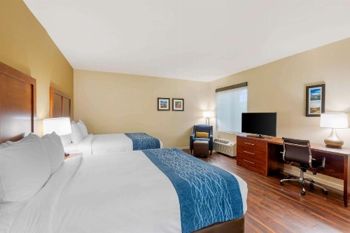 Comfort Inn & Suites Near Ontario Airport image 25
